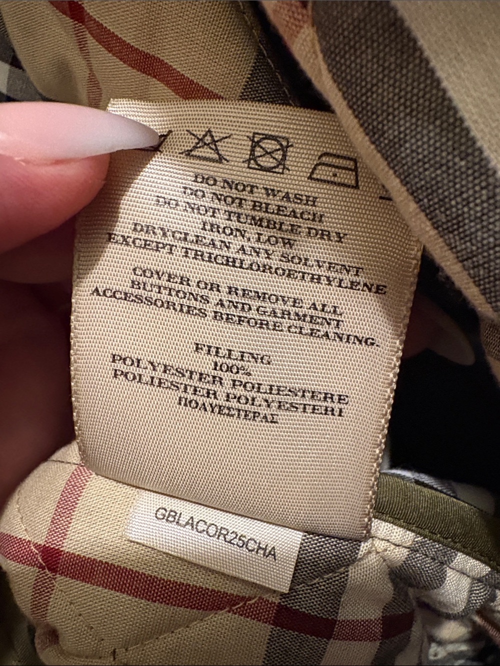 Burberry London Quilted Jacket - Picture 10 of 10